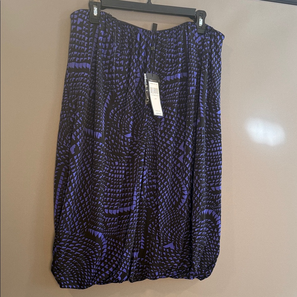 BCBGMaxAzria Black and Purple Abstract Print Bubble-Hem dress